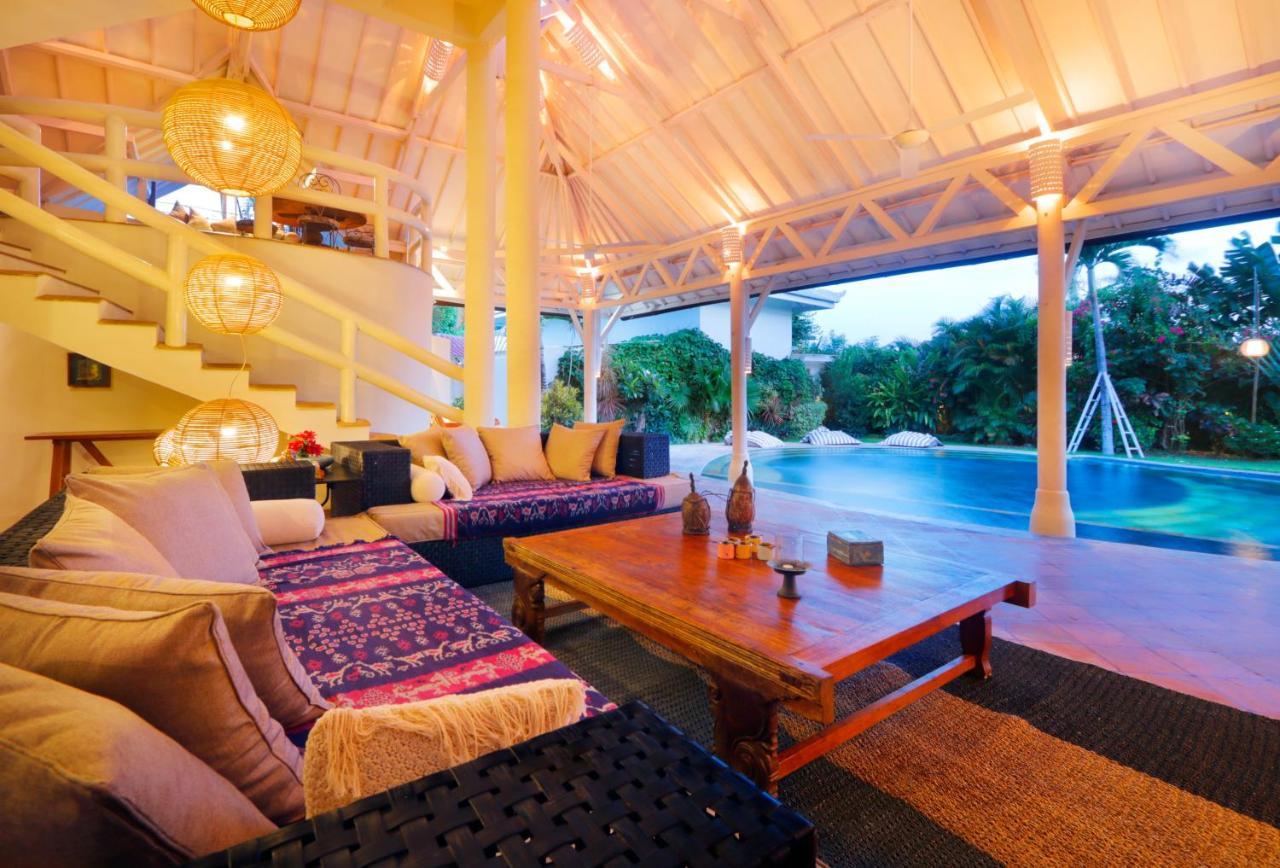 La Villa Oberoi Seminyak Exteriör bild